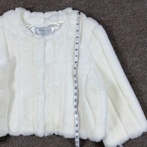 NWT Tahari Winter White Short Faux Fur Cropped Coat Womens XL Shrug Teddy Jacket - Picture 9 of 10